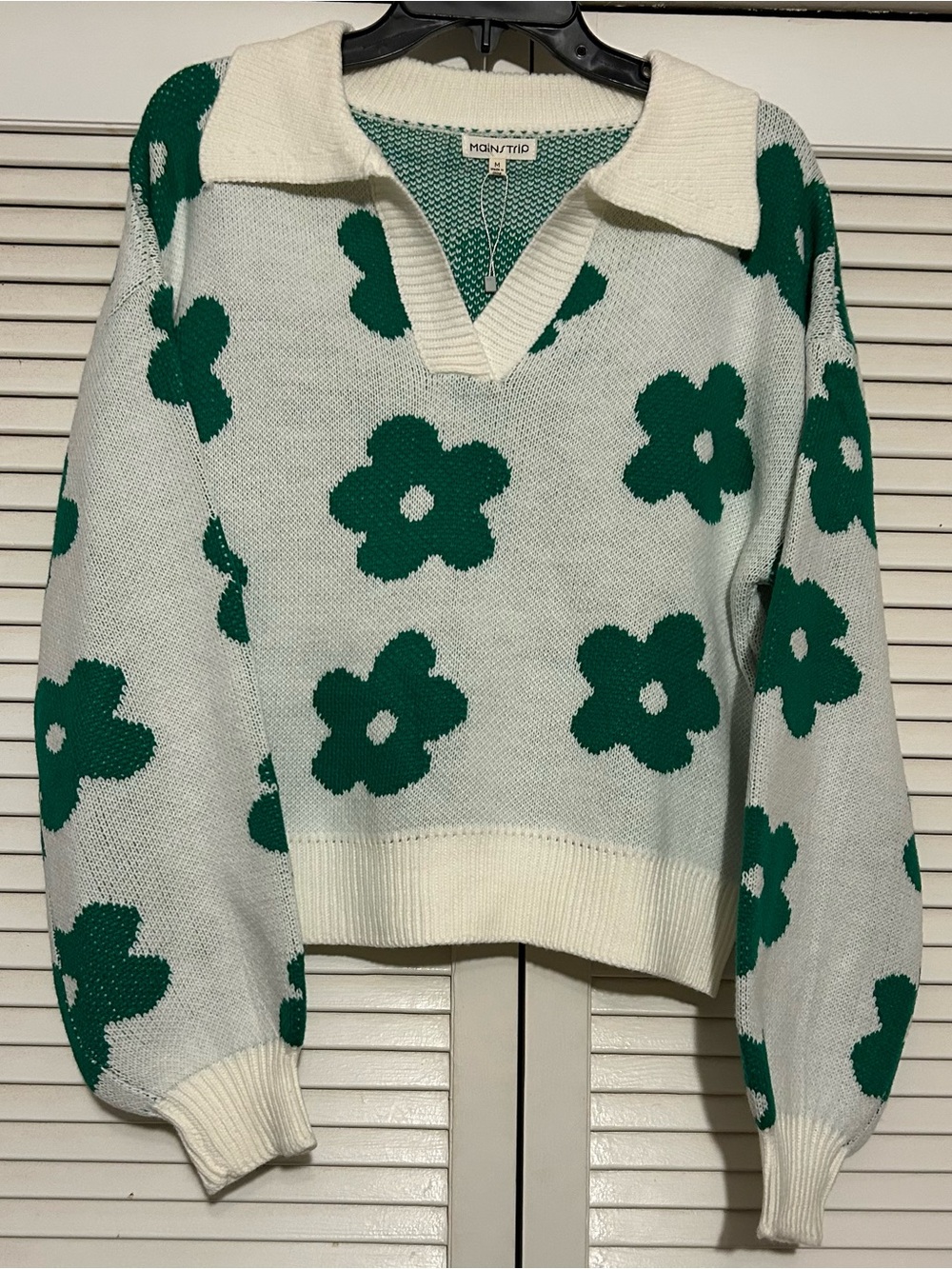 Main Strip Cream V-Neck Sweater with Green Floral Pattern
